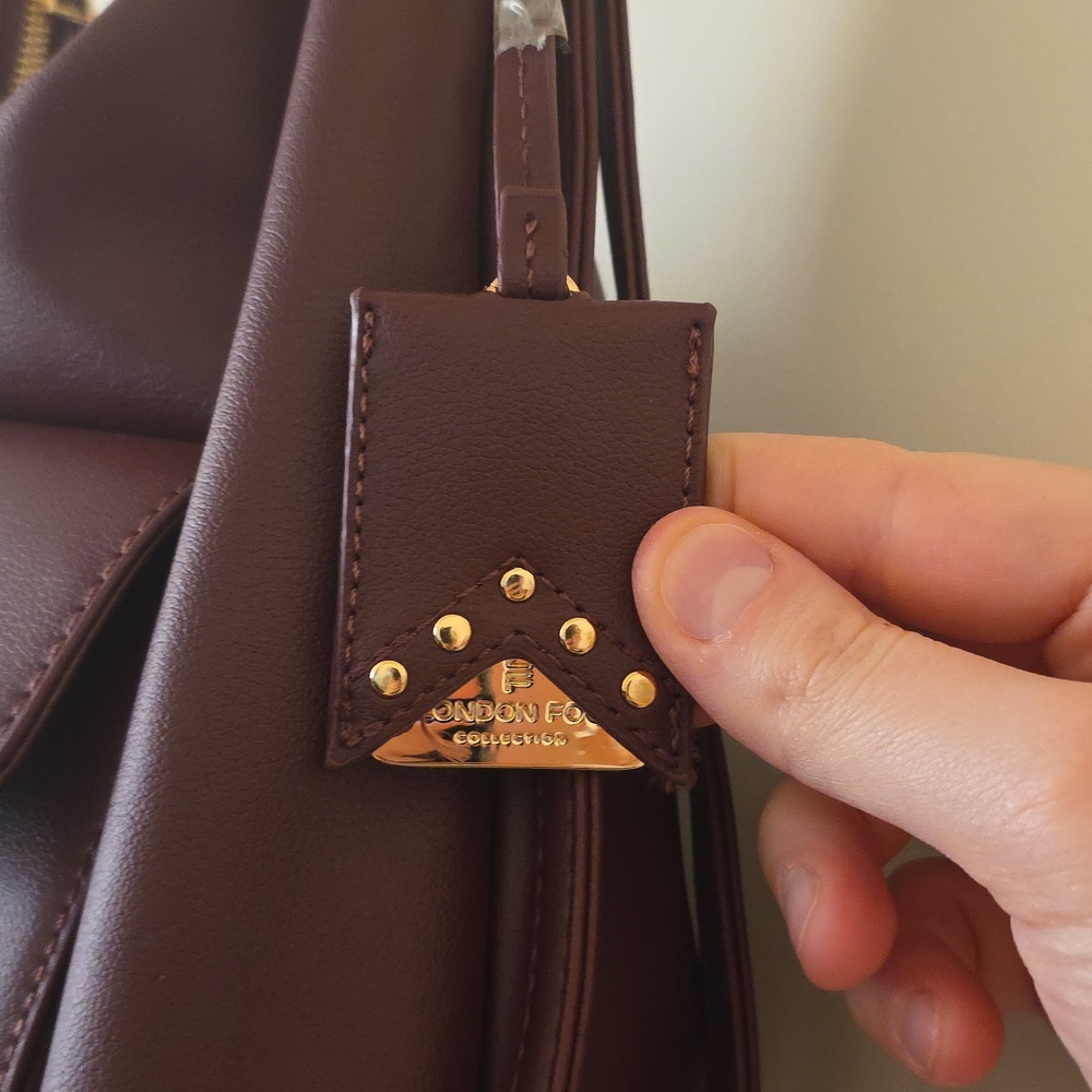London Fog Deep Burgundy Shoulder Bag - Picture 8 of 9